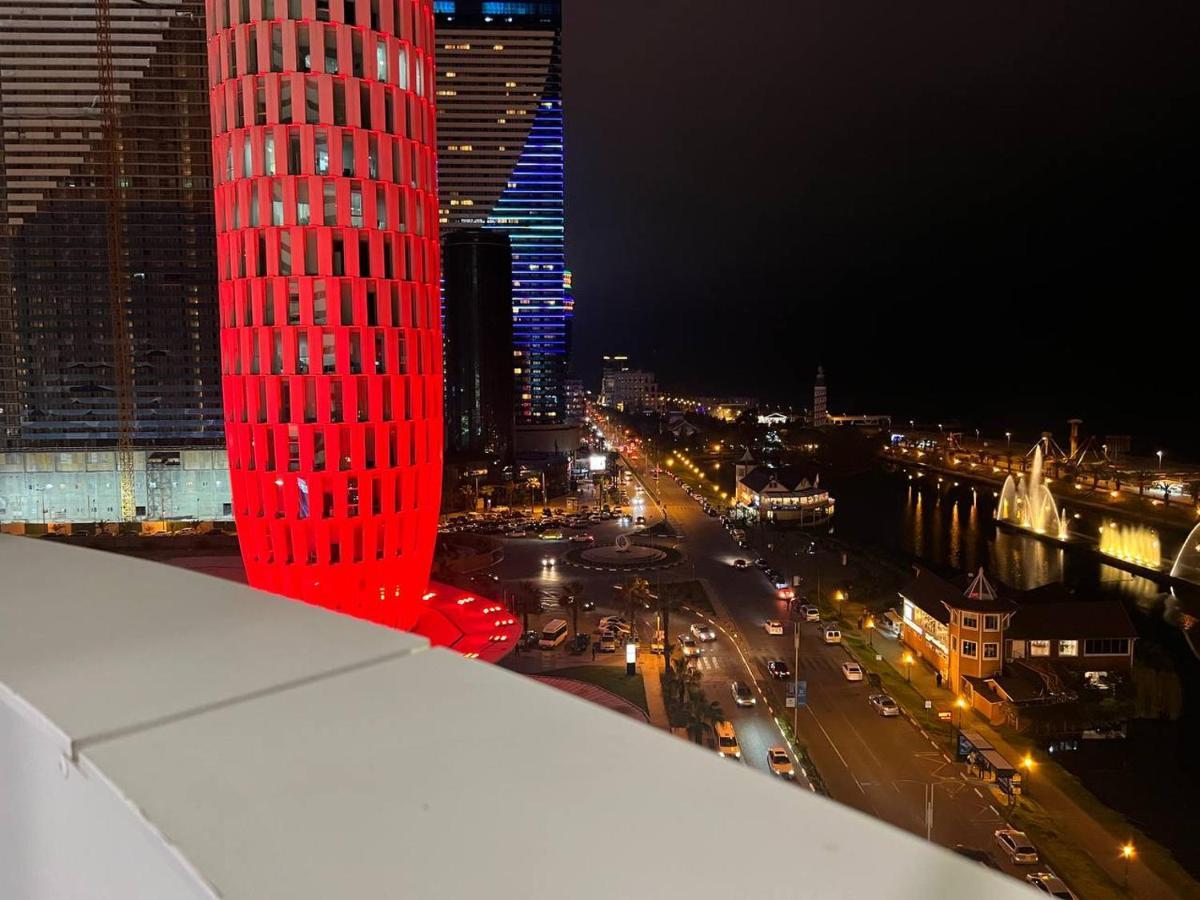 Gq Apartments On First Line Batumi Exterior photo